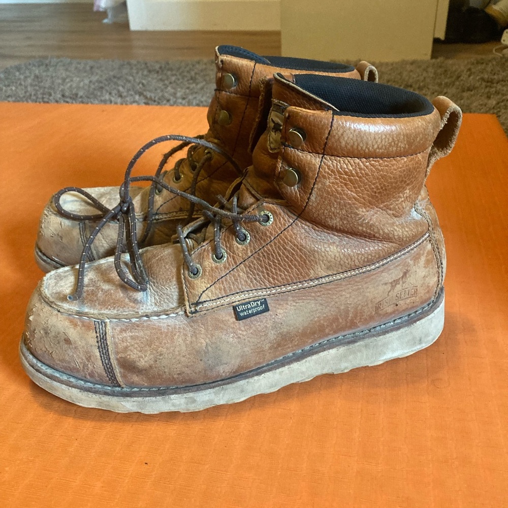 Irish deterred wing boots water proof good condition size 10 composite toe